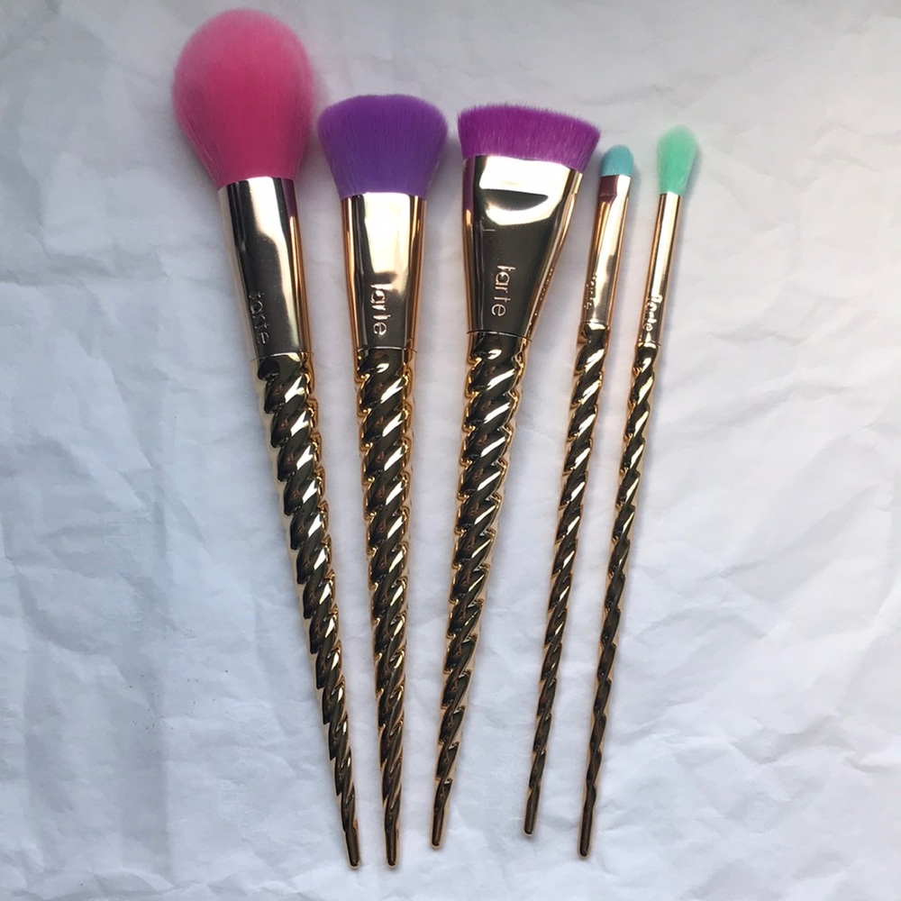 Host Pick🎉❤️‍🔥Tarte Unicorn makeup brush set